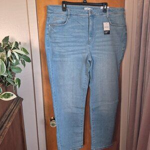 Nine West Slim Straight Sculpting denim jeans, light wash, size 20